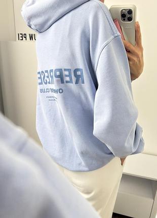 Худі represent 8