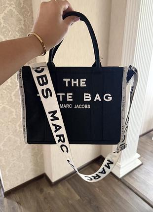 Сумка-тоут жіноча marc jacobs the tote bag чорна текстильна