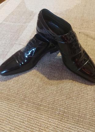 Туфлі чоловічі bally чорні лаковані шкіряні 45 розмір