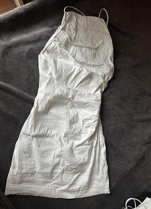 Коротка жіноча сукня zara білого кольору🤍