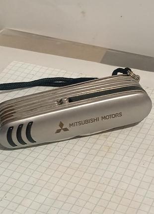 Нож-мультитул инструмент с логотипом mitsubishi motors
