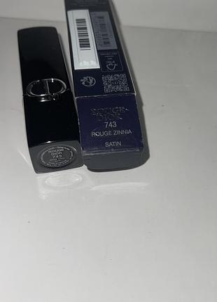 Помада dior rouge 4