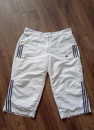 Брендові жіночі бриджі adidas.