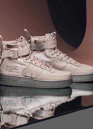 Nike sf air force 1 mid бежеві кросівки розмір 38,5