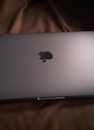 Macbook pro 13-inch, m1, 2020 space gray