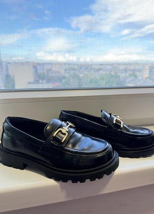 Туфлі для дівчинки zara чорні, 30 розмір
