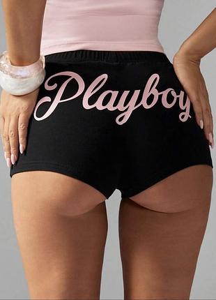 Missguided × playboy шорти з високою посадкою чорного кольору з рожевим логотипом