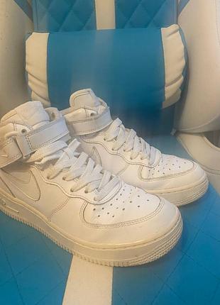 Nike air force 1 mid