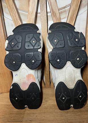 Кросівки жіночі new balance 4