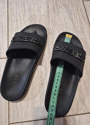 Стильные шлепанцы от guess 6
