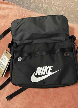 Сумка унісекс nike месенджер чорна 2