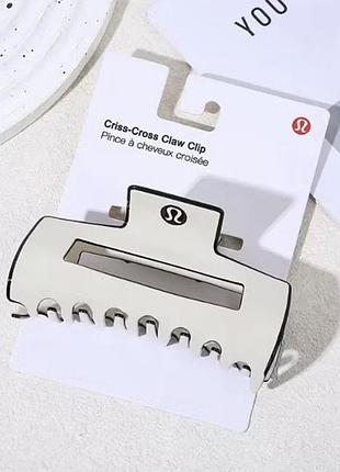 Заколка  lululemon criss-cross claw clip білий