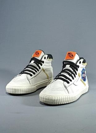Vans x nasa "space voyager" 3