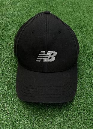 Кепка унісекс new balance чорна