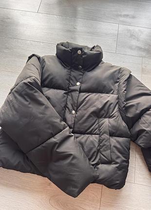 Жіночий короткий пуховик gina tricot чорний s
