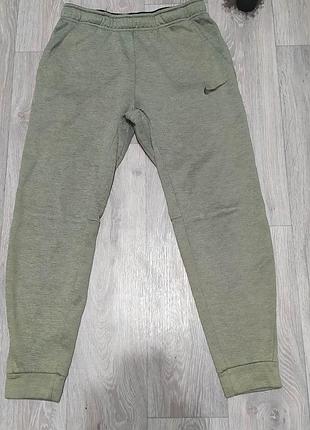 Штаны спортивные nike tech fleece