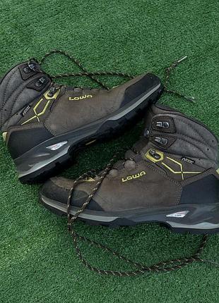 Черевики чоловічі lowa gore-tex vibram коричневі