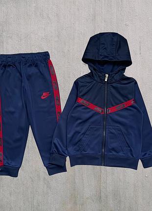 Оригінальний костюм nike на 2-3 роки