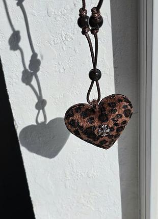 Підвіска chrome hearts rebel leopard 10