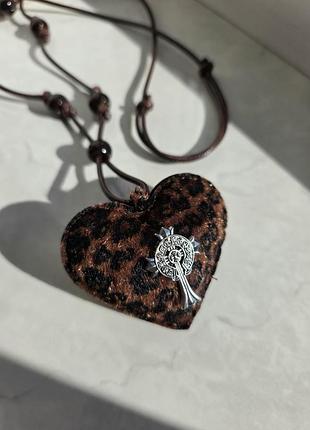 Підвіска chrome hearts rebel leopard 9