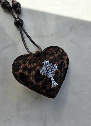 Підвіска chrome hearts rebel leopard 3