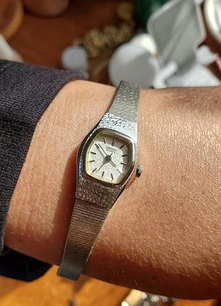 Seiko кварцовий жіночій годинник на мале зап'ястя, японія, 1992р