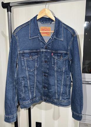 Чоловіча джинсова куртка levi's темно-синя