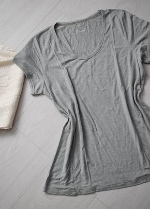 Футболка trevolutin 42 50% шерсть 50% tencel