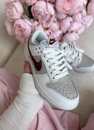 Nike dunk summit white plum chalk, nike dunk кросівки жіночі, жіночі кросівки nike dunk