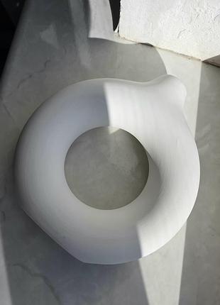 Ваза white circular harmony 4