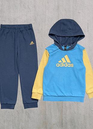 Оригінальний костюм adidas is2678 на 3/4 роки