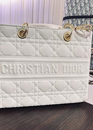 Сумка для жінок christian dior біла стьобана