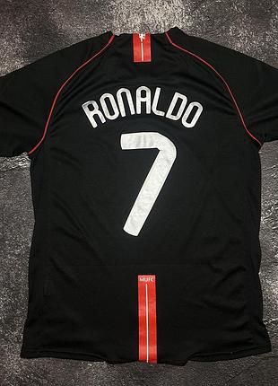 Футбольна форма ronaldo