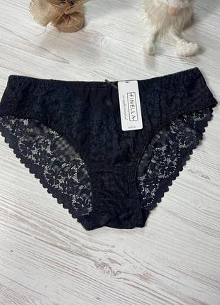 Трусики женские декорированы сеточкой и кружевом от бренда finella размер 90434🎀