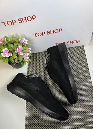 Оригінальні кросівки skechers 3