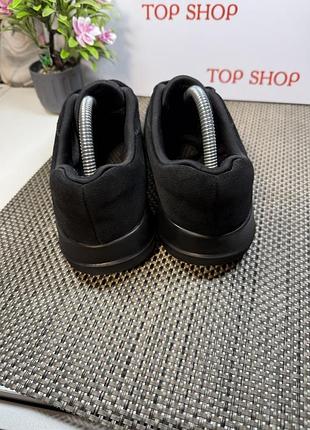 Оригінальні кросівки skechers 6