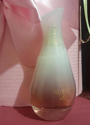 Парфумована вода surreal utopia avon