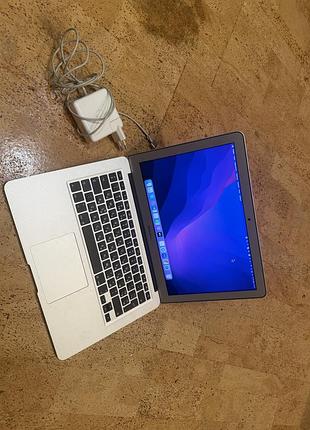 Macbook air (13 inch, early 2015)