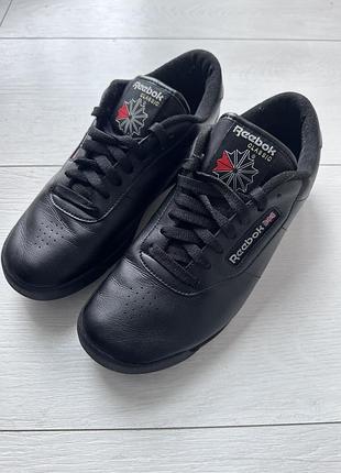 Шкіряні кросівки reebok 3