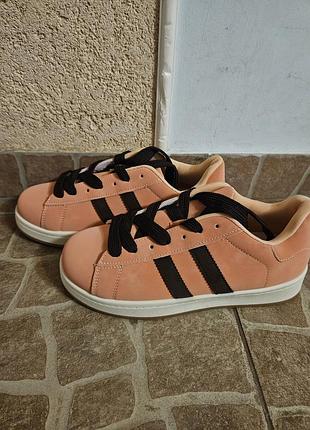 Кросівки жіночі adidas campus 00s рожеві