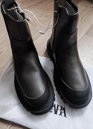 Черевики zara 36,37 2
