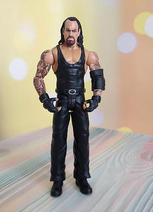 Фигурка реслера wwe the undertaker (производитель)