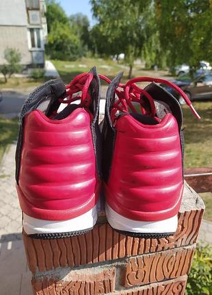 Оригінальні кросівки  jordan 4