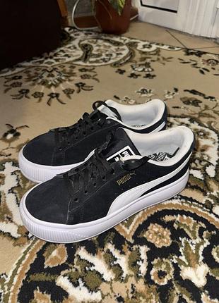 Кросівки жіночі puma чорні