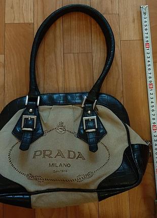 Сумка жіноча, марка "prada", чорно-бежевого кольору, з ручками