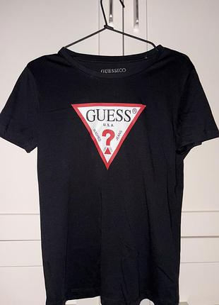 Оригінальна жіноча футболка guess