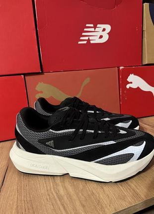 Кросівки adidas lightblaze чорні оригінал р. 42