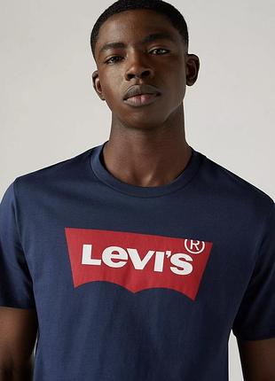 Футболка чоловіча levi's 4