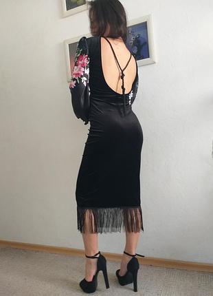 Дизайнерское платье