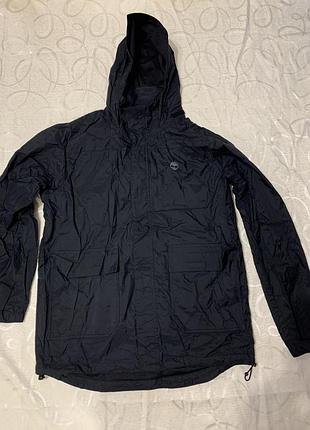 Чорна куртка-вітровка (дощовик) від американського бренду timberland waterproof.